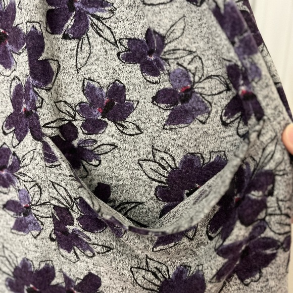 Evans Tunic - Picture 7 of 8